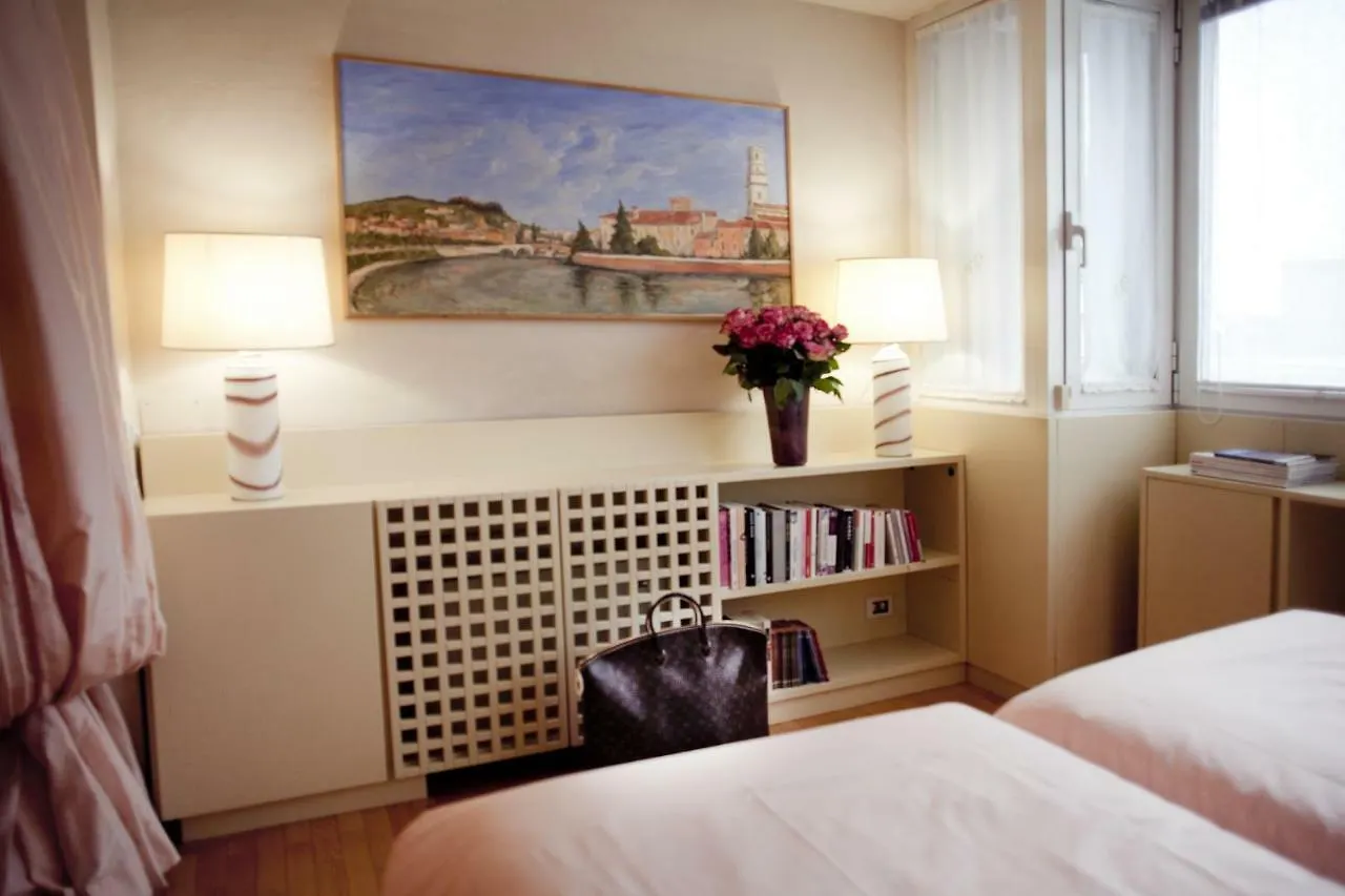 Il Garofano Rosa Apartment Verona