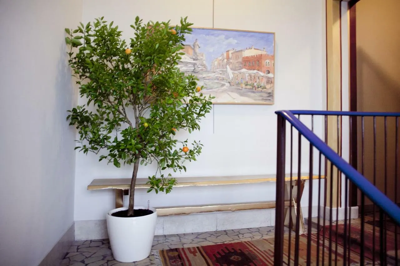 Il Garofano Rosa Apartment Verona